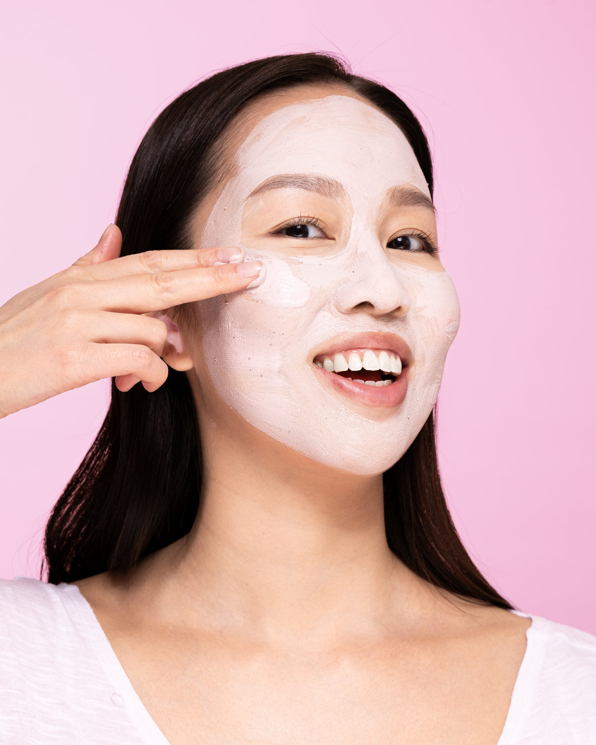 OUTLET Pink Clay Mask - savinaamio herkälle ja kuivalle iholle